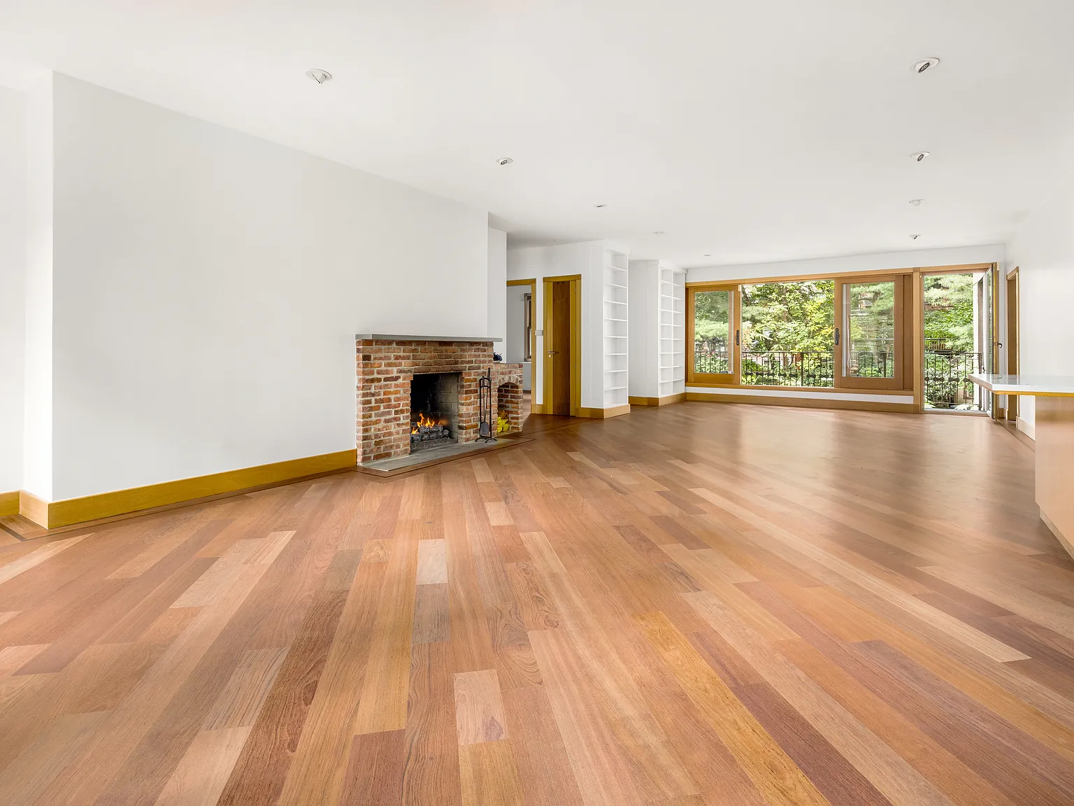 237 Cumberland Street — Photo 3