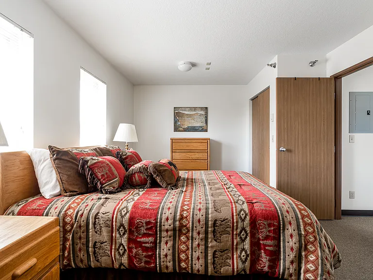 Buffalo Jump Apartments — Photo 13