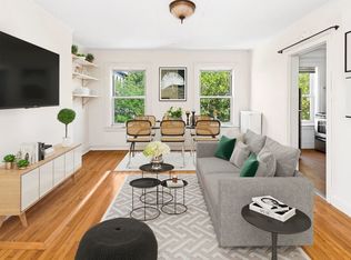 392 Adelphi St #3, Brooklyn, NY 11238