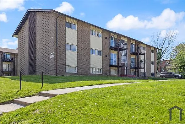 2503 Winchester St — Photo 14