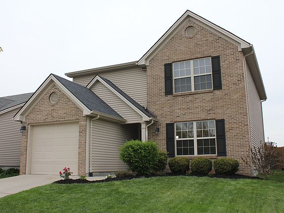 2nd image of 2557 Rockaway Pl