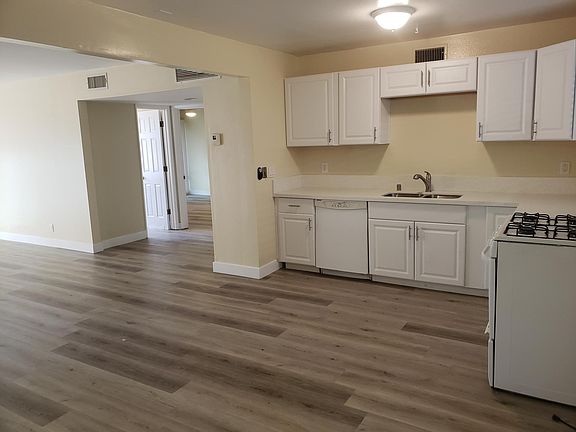 Upgraded Kitchen
