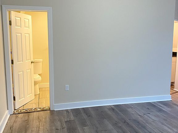 2nd image of 18 Imperial St #201