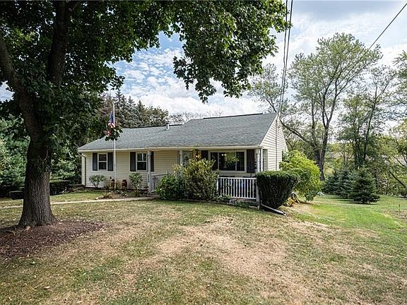 2nd image of 2960 Chautauqua St