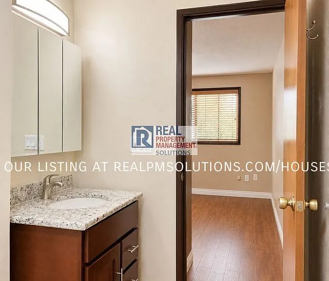 9649 SW Davies Rd — Photo 30