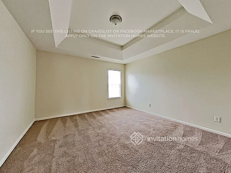 1919 Darbywine Dr — Photo 10