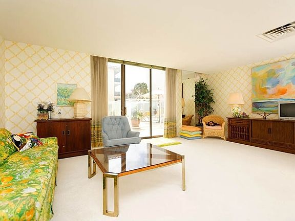 3rd image of 939 Coast Blvd Unit 4J
