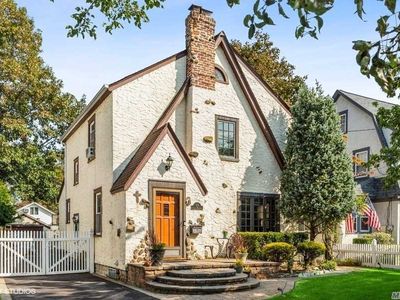 53 Nassau Blvd, Malverne, NY, 11565
