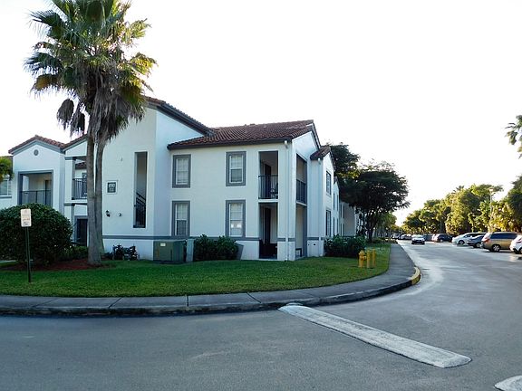 2nd image of 4580 NW 107th Ave APT 204