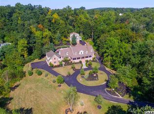 5 Montego Ct, Dillsburg, PA 17019