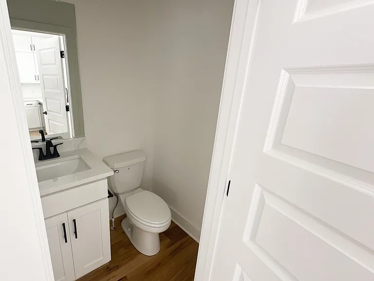 1632 W Neptune St — Photo 6