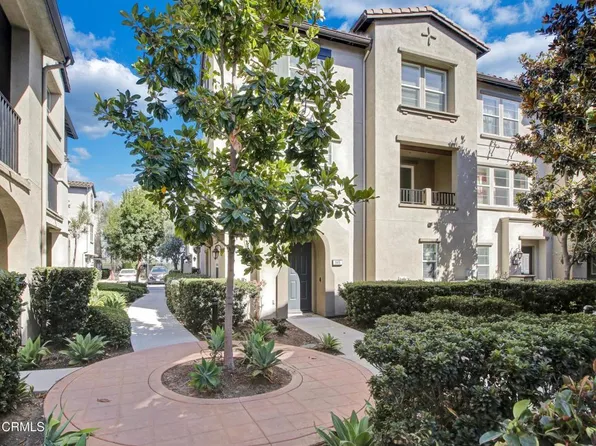 945 Acacia Ln, Montebello, CA 90640
