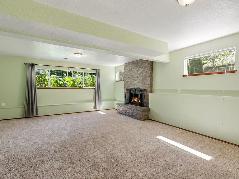 8620 Shadow Wood Dr — Photo 18