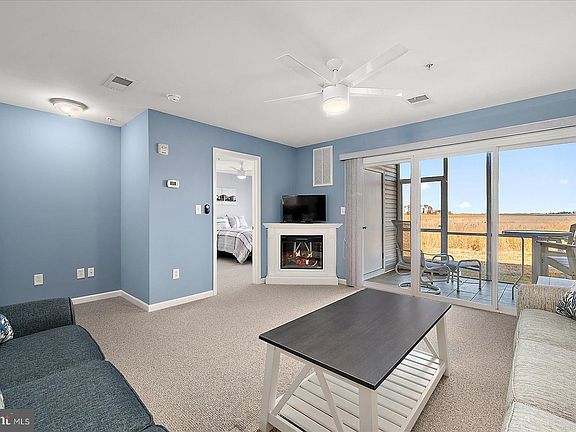 3rd image of 37426 Pettinaro Dr Unit 4302