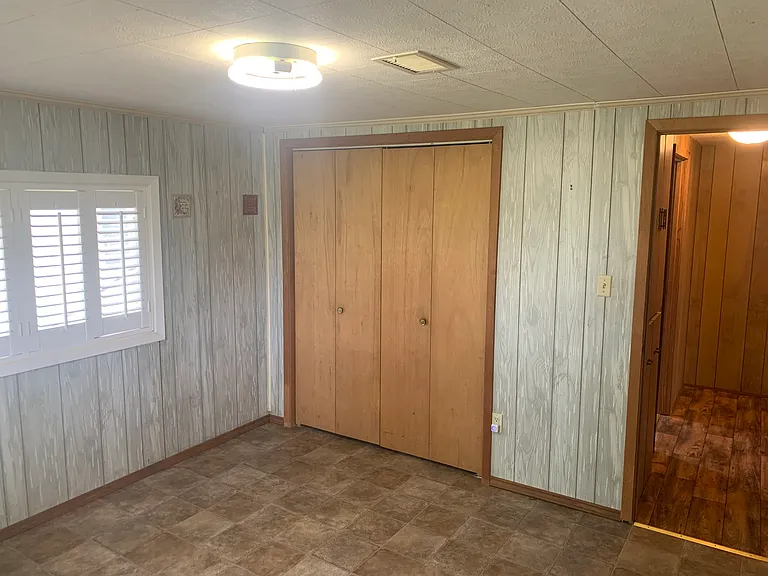 10704 State Highway 185 S — Photo 35
