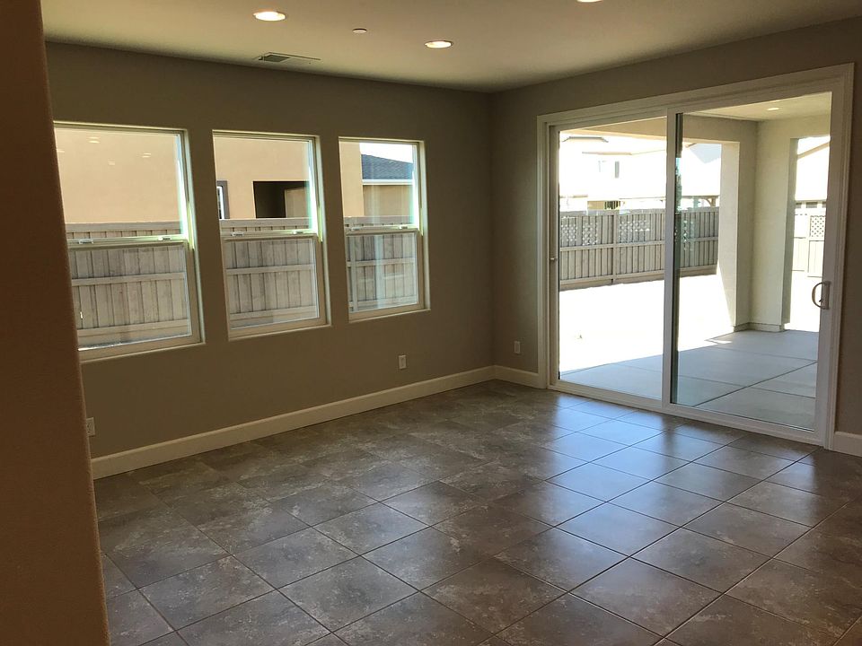 2nd image of 2459 Cordelia Ln