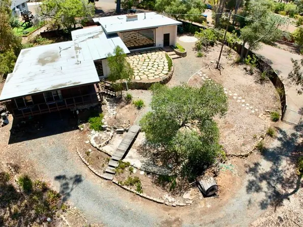 3533 Lomacitas Ln, Bonita, CA 91902