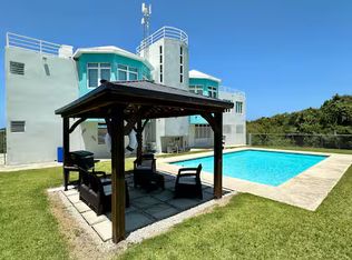 12 Colinas Del Mnr, Manati, PR 00674