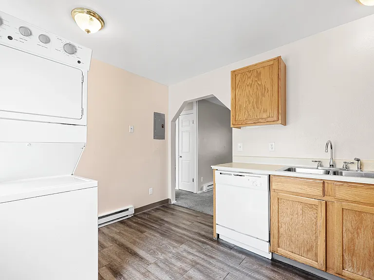 2812 W 66th Pl — Photo 7