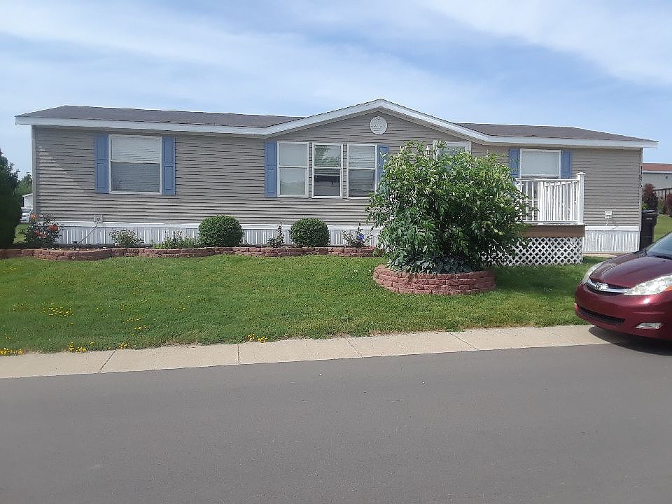 1st image of 11675 Waverly Shrs