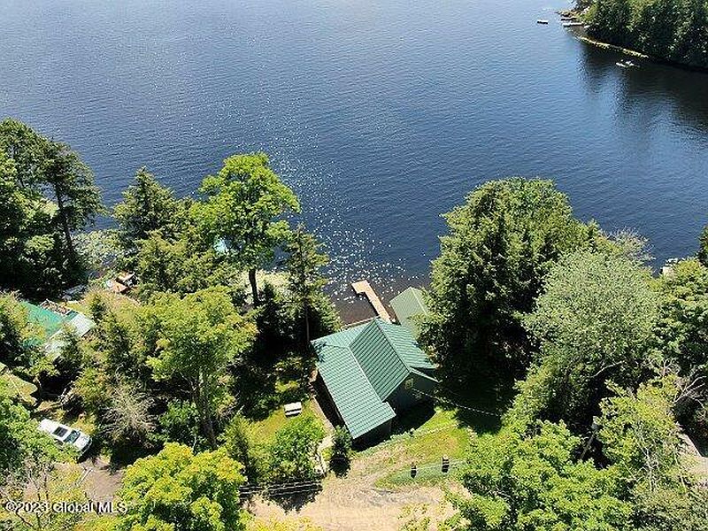 5th image of 221 North Shore Road