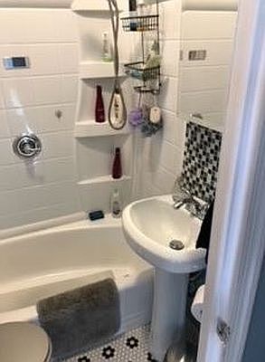 4th image of 510 17th St APT 2