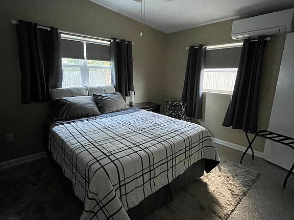 2nd image of 1614 Nebraska St #1