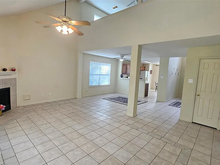 21435 Park Mill Ln — Photo 4