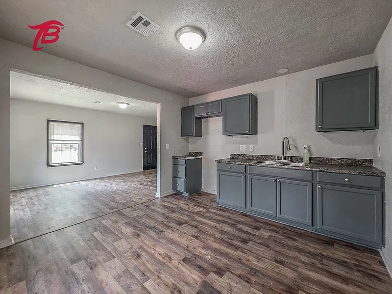 1153 Windemere Ave — Photo 30