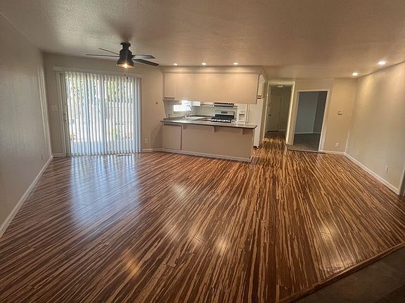 5th image of 2148 Mount Olive Dr