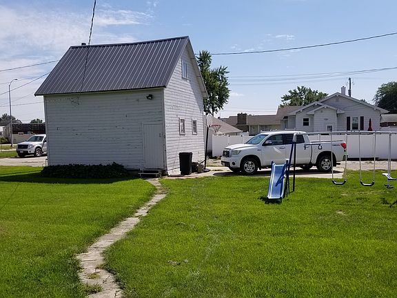 4th image of this home