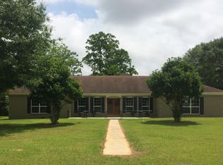 22616 Ridgewood Dr, Robertsdale, AL 36567