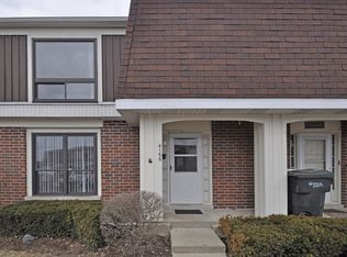 4166 Brentwood Ln, Waukegan, IL 60087