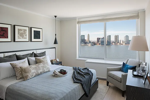 Sold by Corcoran | media 16