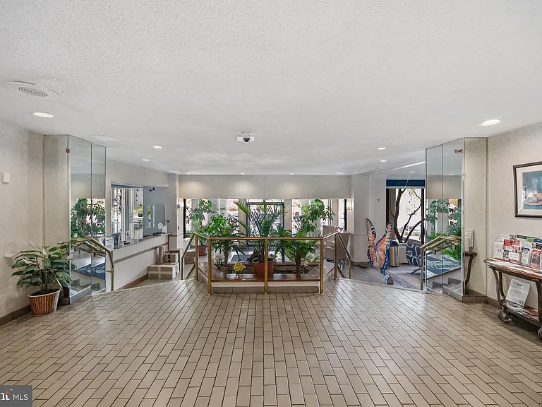 5340 Holmes Run Pkwy #704 — Photo 5