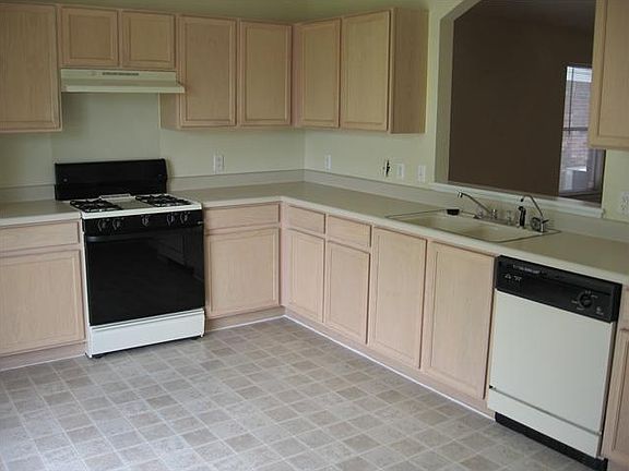 5th image of 3913 Haleys Way