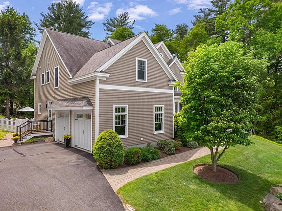 2nd image of 5 Tudor Drive