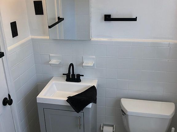 4th image of 2601 E Allegheny Ave Floor 3