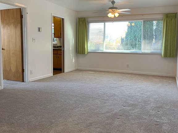 2nd image of 12 Clinton St #14