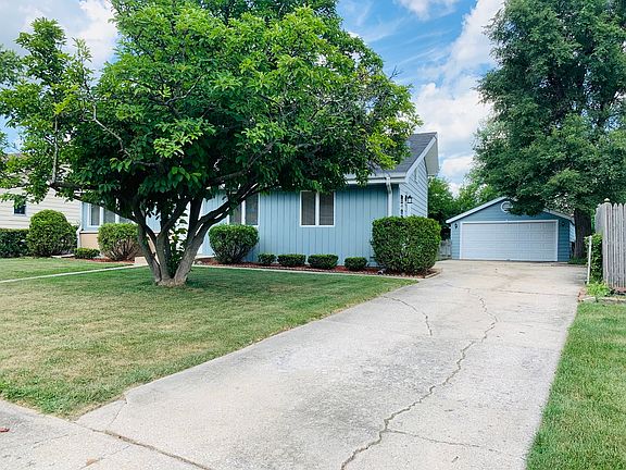 2nd image of 620 W Sunset Ave
