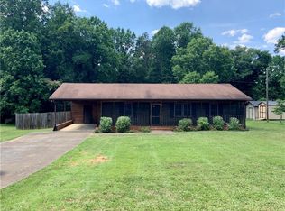 2497 Cornatzer Rd, Advance, NC 27006