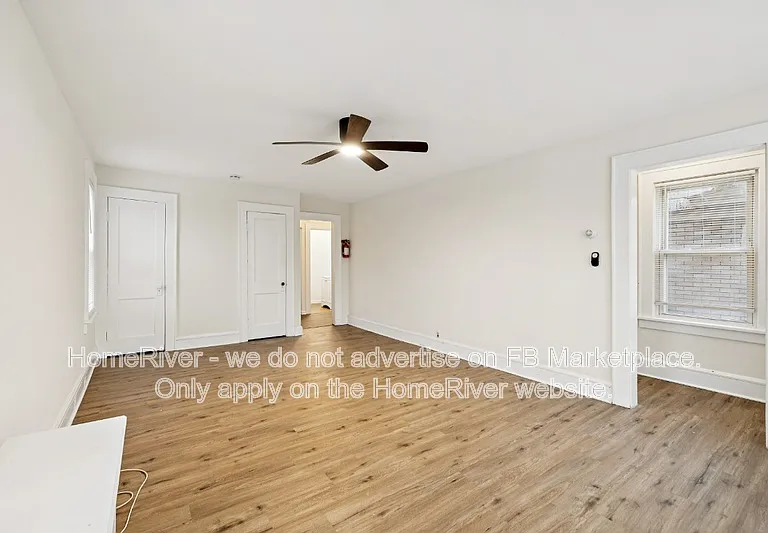 289 Hilton Ave — Photo 21