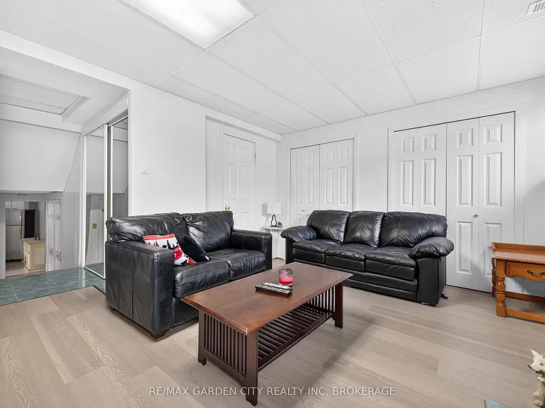38 Cypress St #LOWER — Photo 9