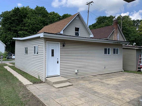 3rd image of 1321 Glenn Ave