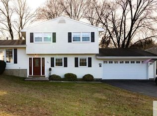 24 Perry Rd, East Brunswick, NJ 08816