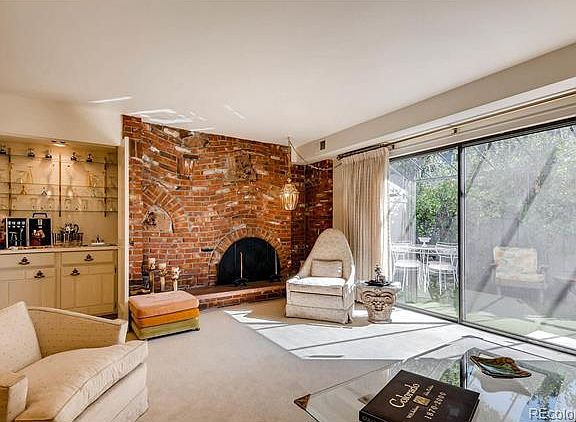 3rd image of 3556 S Ivanhoe St #3556