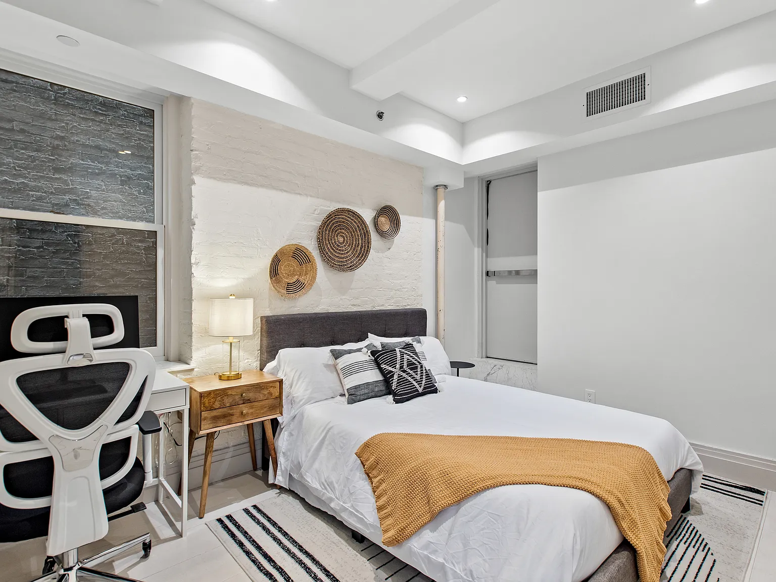 43 West 27th Street — Photo 3