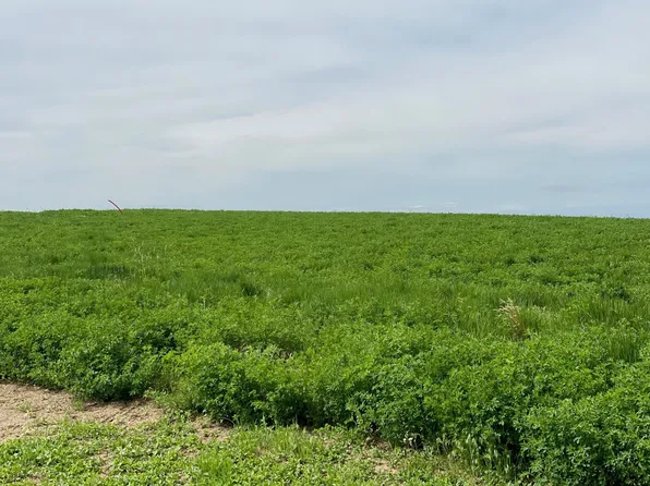 L4-B2 Barn Wood Ln, Great Falls, MT 59405