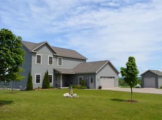 3392 Kalchik Rd, Petoskey, MI 49770