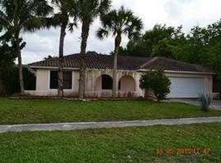 1183 Summerwood Cir, Wellington, FL 33414